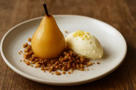 Pocherede pærer med ingefærcreme og valnøddeknas